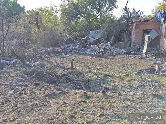 На фото – наслідки бомбардування Слатиного